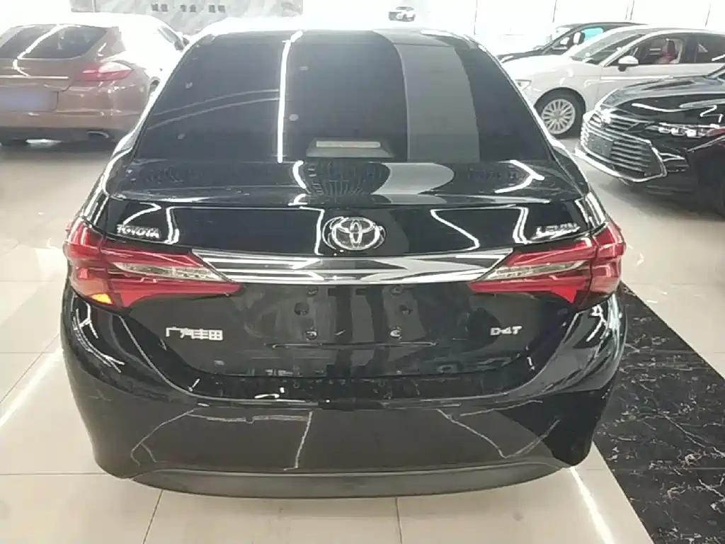 Levin Facelift 185 T CVT Elite CN-V