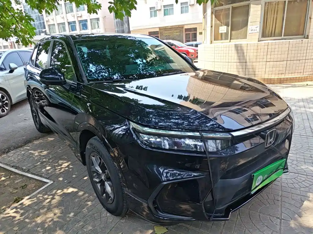 Breeze 240 TURBO 2 WD Elite 5-seat