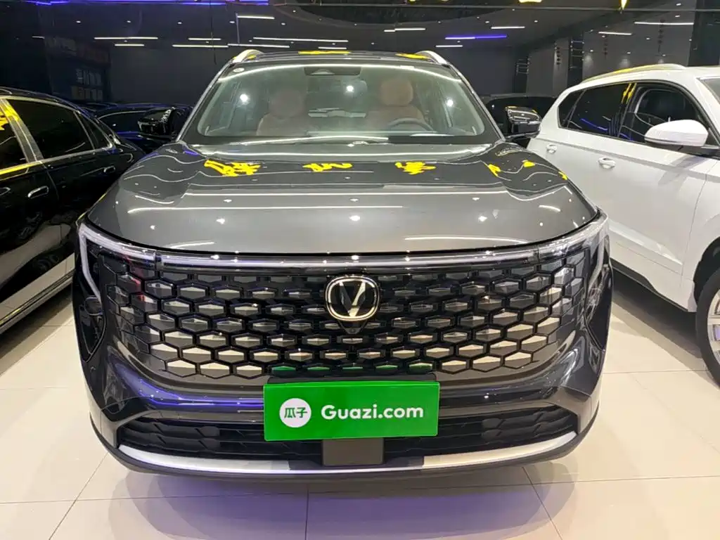 Changan CS55 PLUS 4 th Gen New Blue Whale 1.5 T Leading