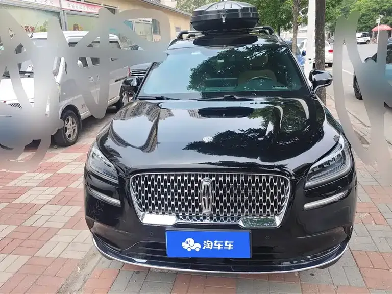 Lincoln Corsair 2.0 T 2 WD Graceful