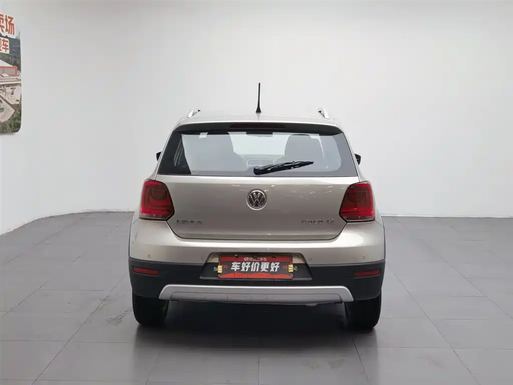 Polo 1.6 L Cross Polo AT