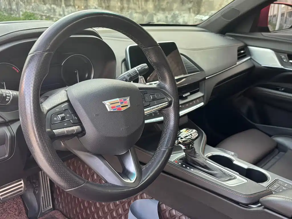 Cadillac CT4 28 T Elite