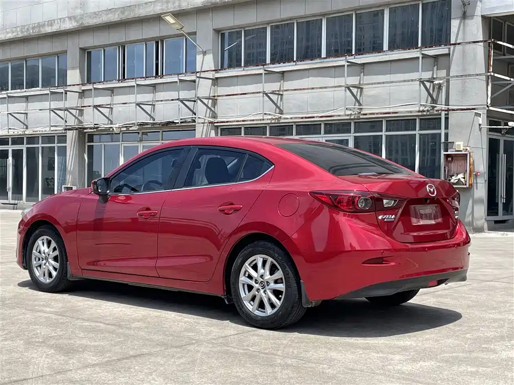 Mazda 3 Axela Sedan 1.5 L Auto Comfort