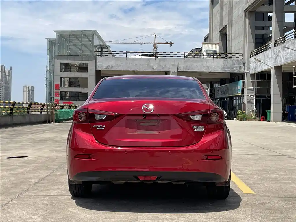 Mazda 3 Axela Sedan 1.5 L Auto Comfort