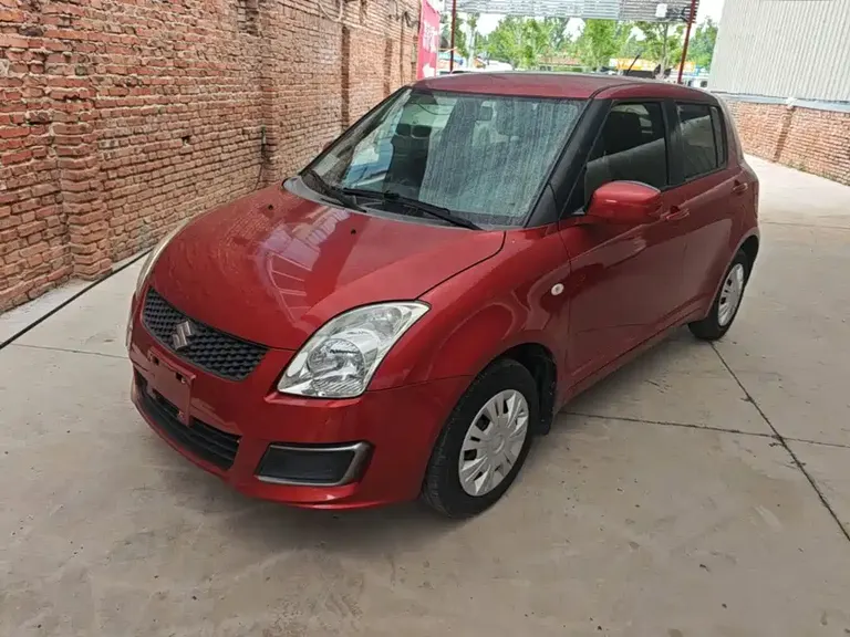Suzuki Swift 1.3 L Manual Standard