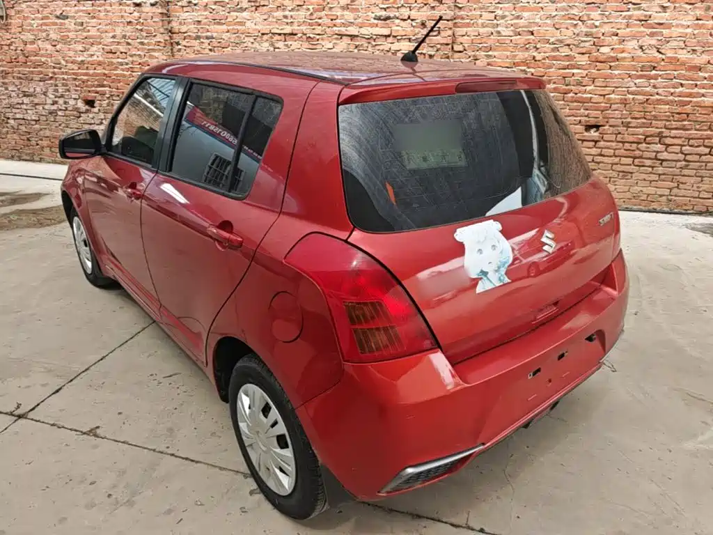 Swift 1.3 L Manual Standard