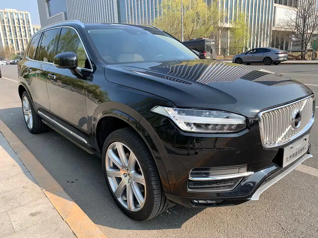 Volvo XC90 沃尔沃XC90 2015款 T6 智尊版 5座