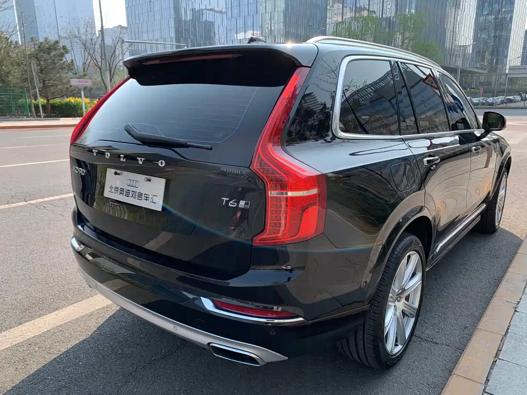 Volvo XC90 沃尔沃XC90 2015款 T6 智尊版 5座