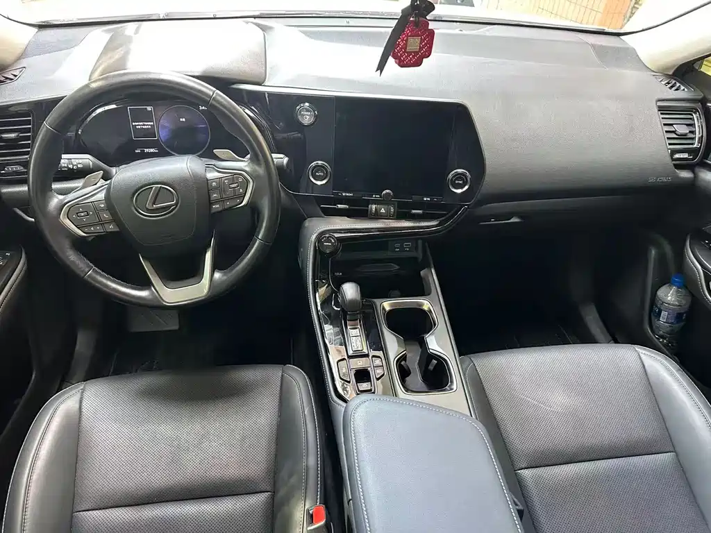 Lexus NX NEV 400 h+ Smooth