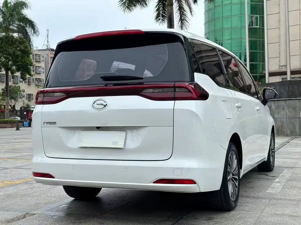 GAC Trumpchi M6 270 T Auto Premium (7-seat) CN-V