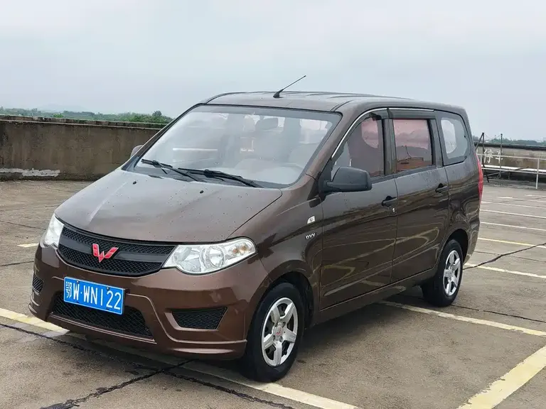 Wuling Hongguang 1.5 L Facelift S Comfort