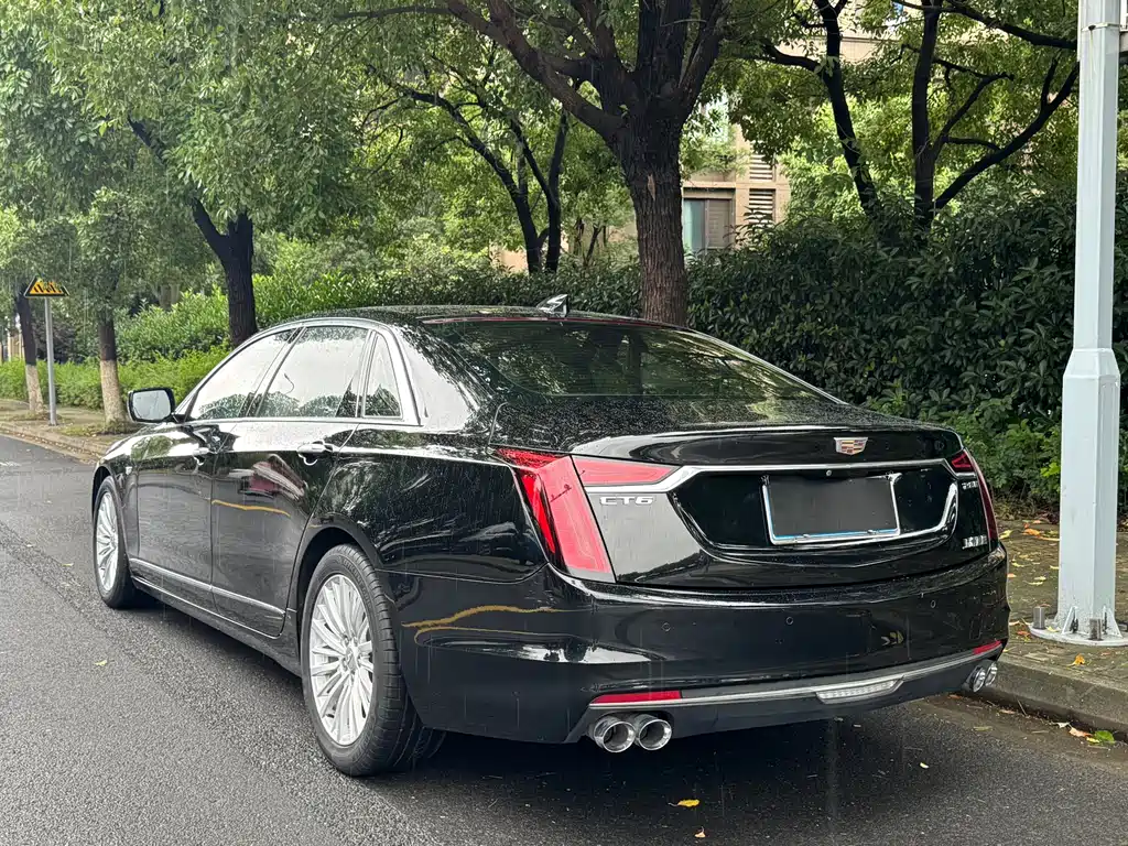 Cadillac CT6 28 T Luxury