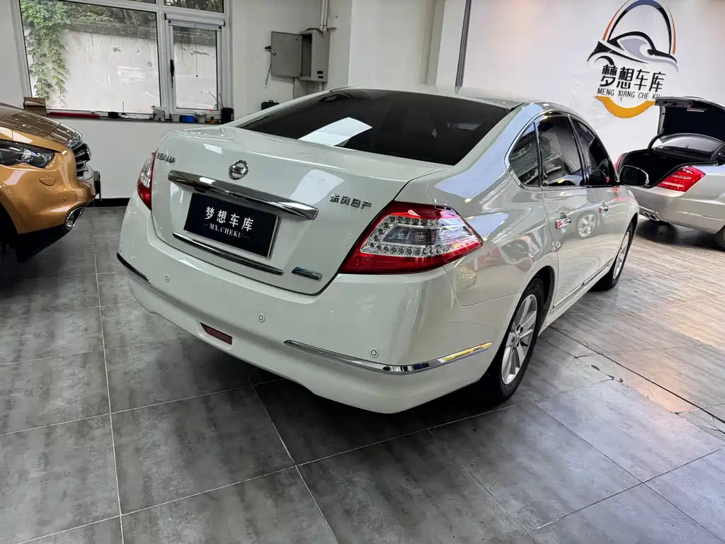Teana 2.0 L XL Smart Enjoyment