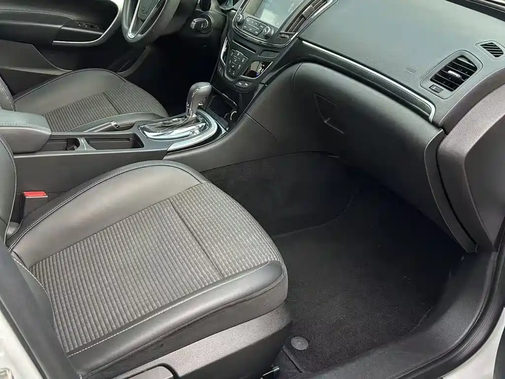 Regal 1.6 T Leading Tech