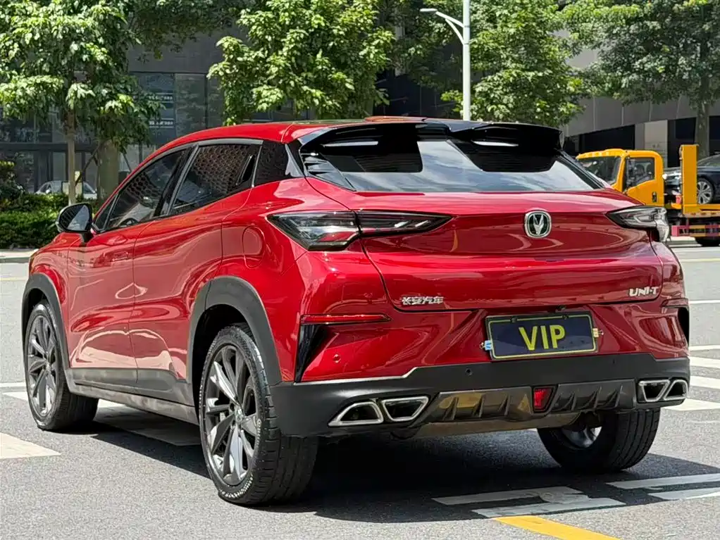 Changan UNI-T 1.5 T Distinguished