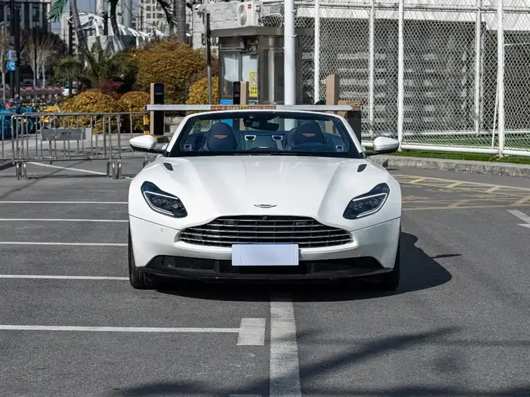 Aston Martin DB11 4.0 T V8 Volante