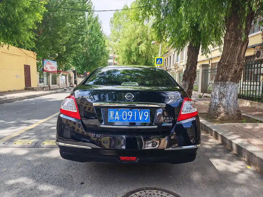 Teana 2.5 L XL Leading