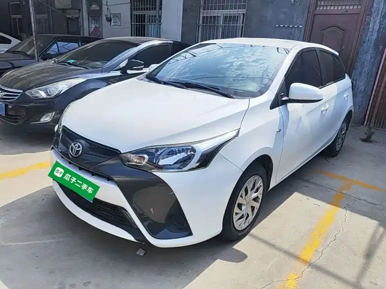 Toyota YARiS L Zhixuan 1.5 E CVT Charm Motion CN-VI
