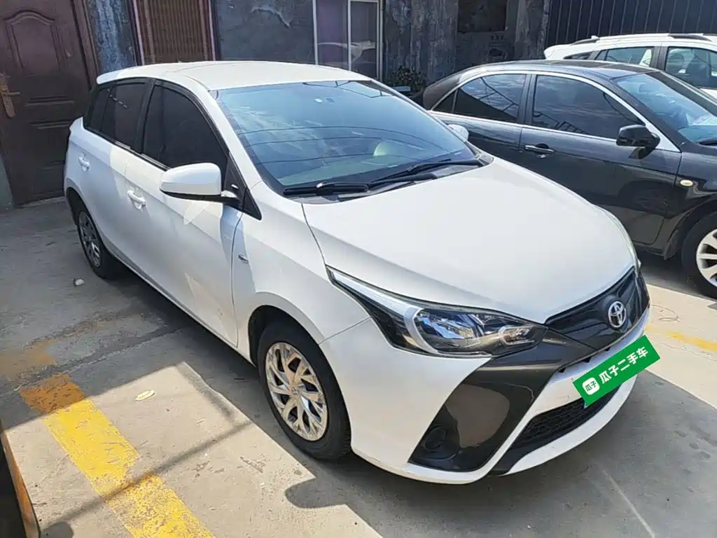 YARiS L Zhixuan 1.5 E CVT Charm Motion CN-VI