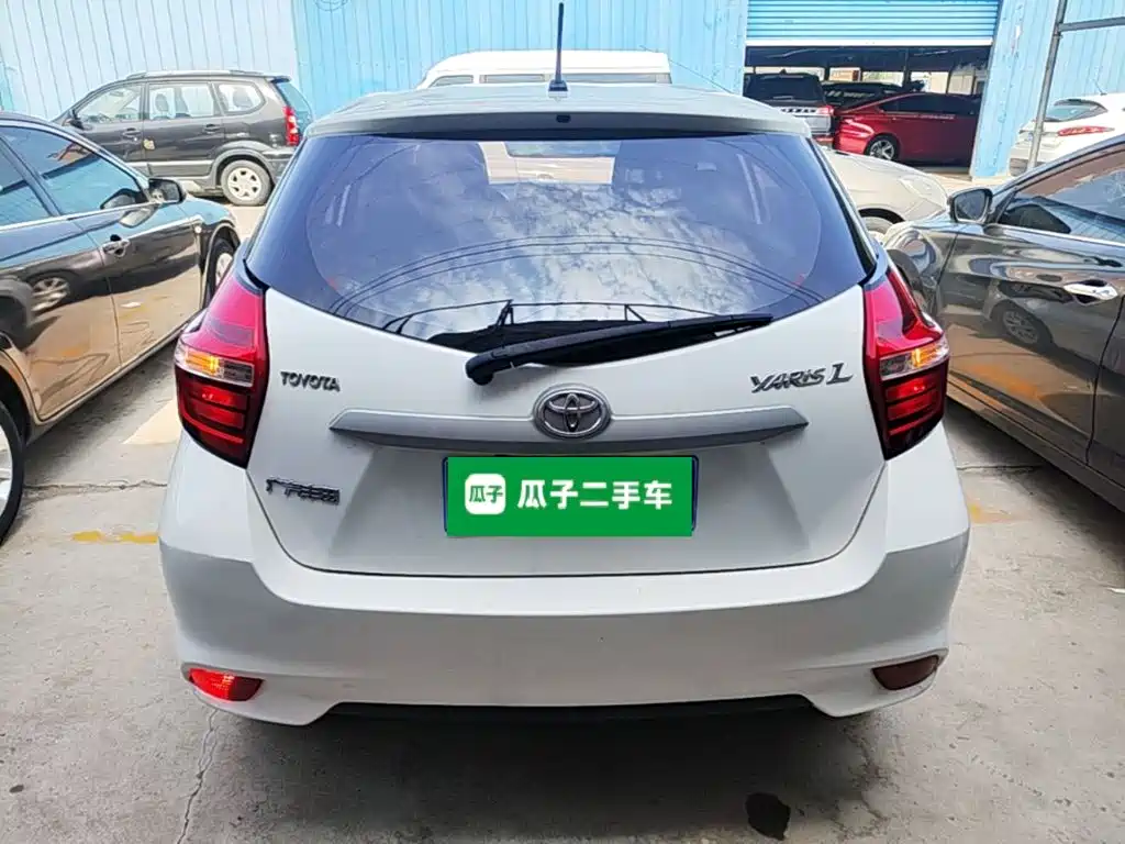 YARiS L Zhixuan 1.5 E CVT Charm Motion CN-VI