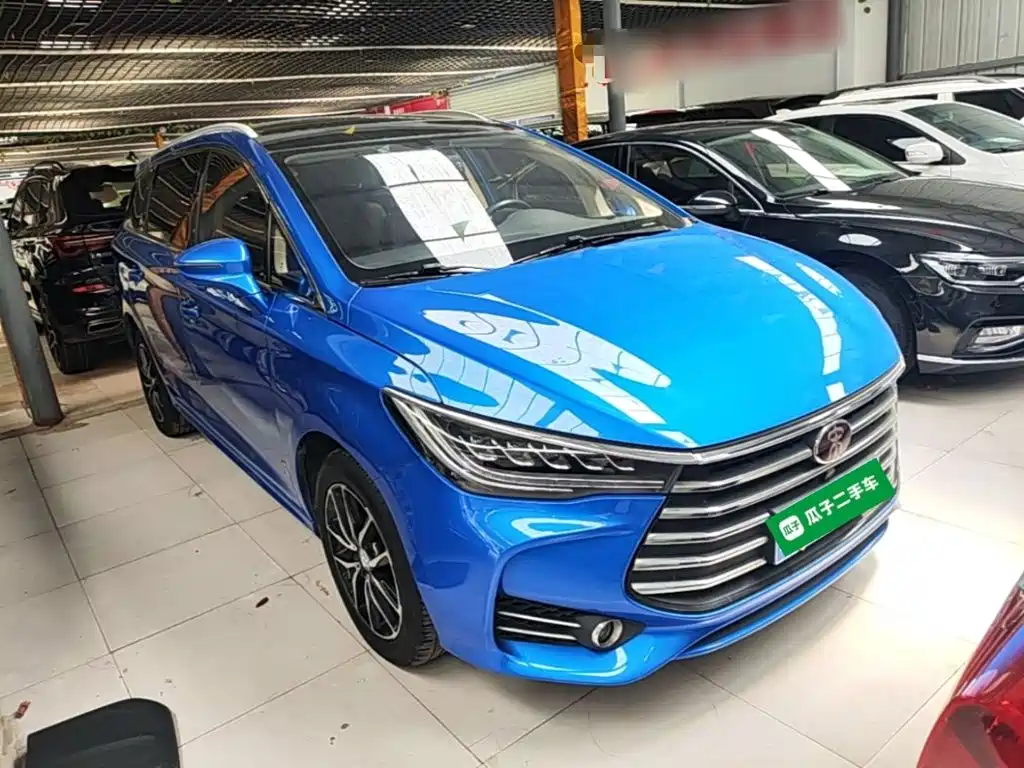 Song MAX 1.5 T Auto Connected Elite 7-seat