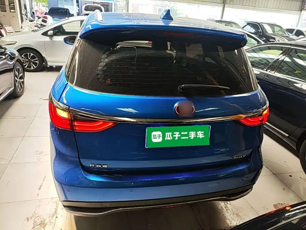 Song MAX 1.5 T Auto Connected Elite 7-seat