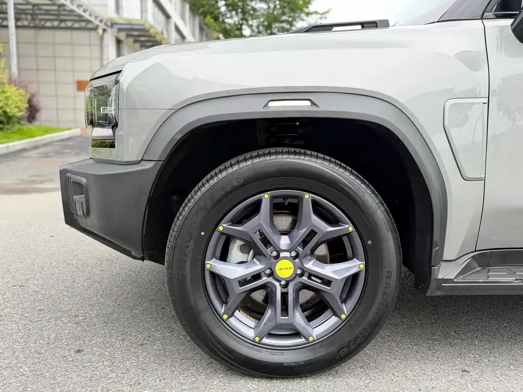 Jetour Traveller 2.0 T 4 WD Cross PRO