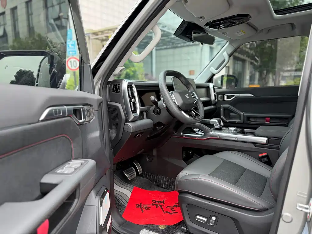 Jetour Traveller 2.0 T 4 WD Cross PRO