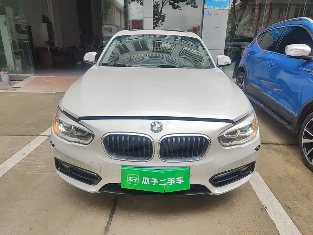 BMW 1 Series (Import) 宝马1系进口 2015款 120 i 运动设计套装