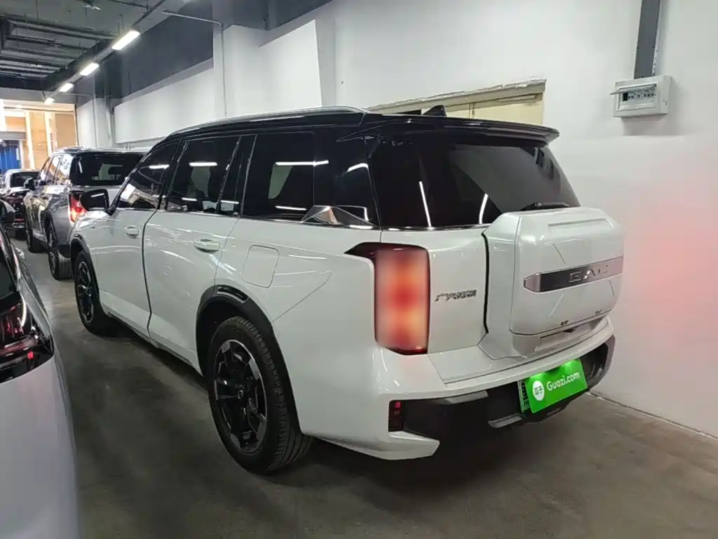 Trumpchi ES9 PHEV 143 km Touring Max