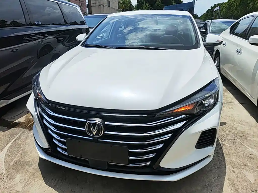Eado PLUS Million 1.6 L GDI CVT Luxury