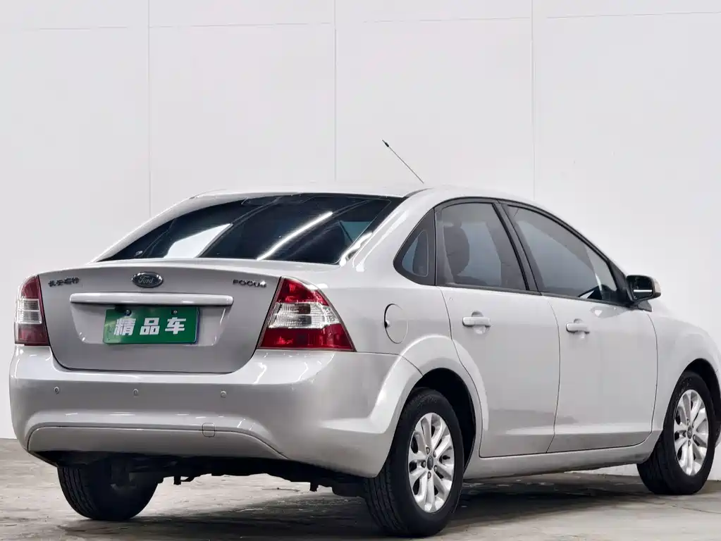 Focus Sedan Classic 1.8 L Auto Basic