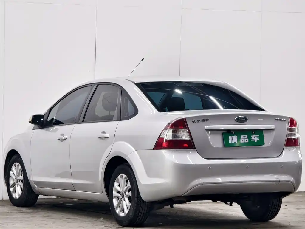 Focus Sedan Classic 1.8 L Auto Basic