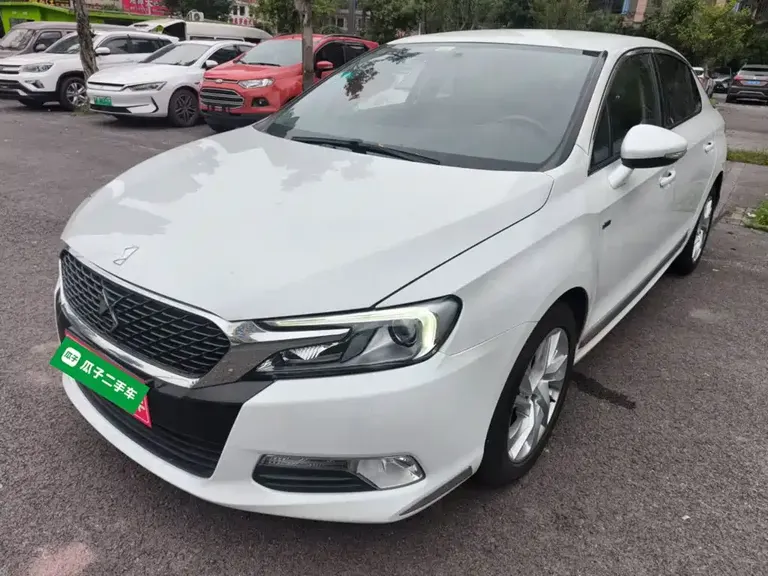 DS 5 LS 1.6 T Comfort THP160
