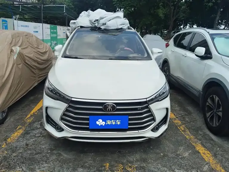 BYD Song MAX 1.5 T Auto Connected Elite 7-seat