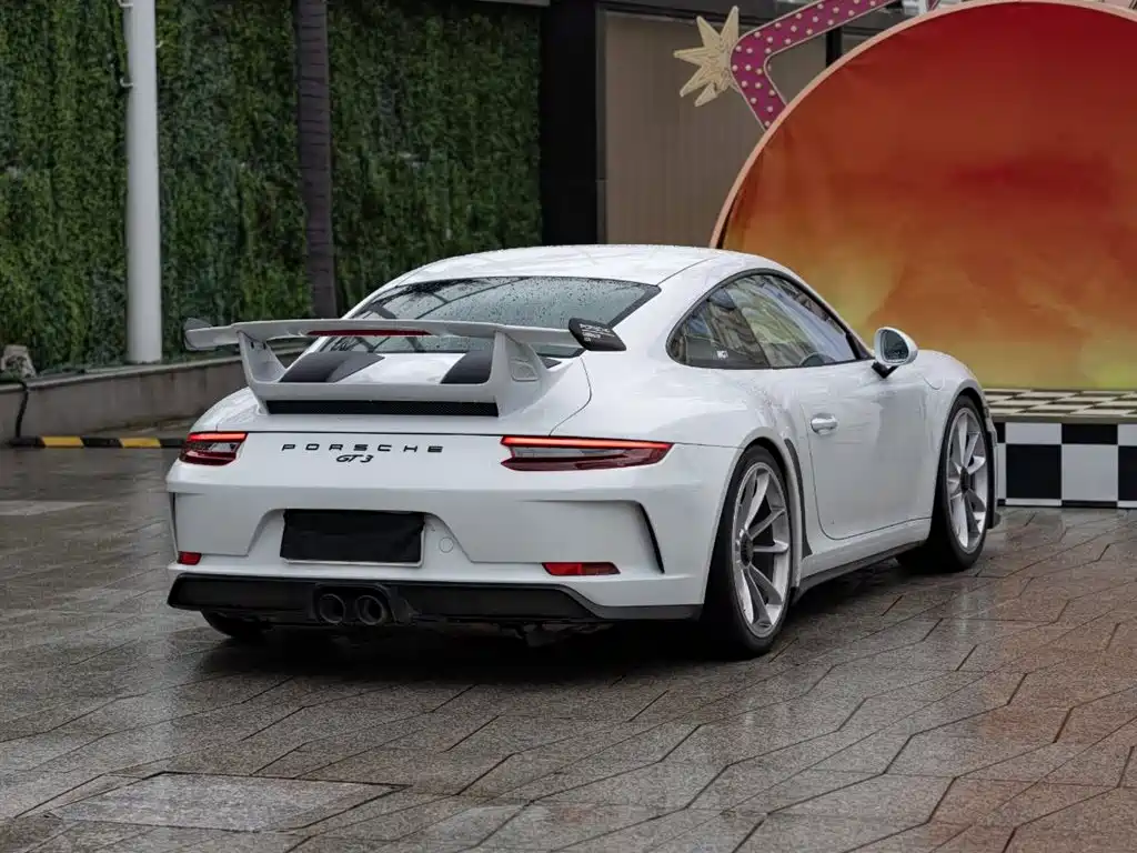 Porsche 911 GT3 4.0 L