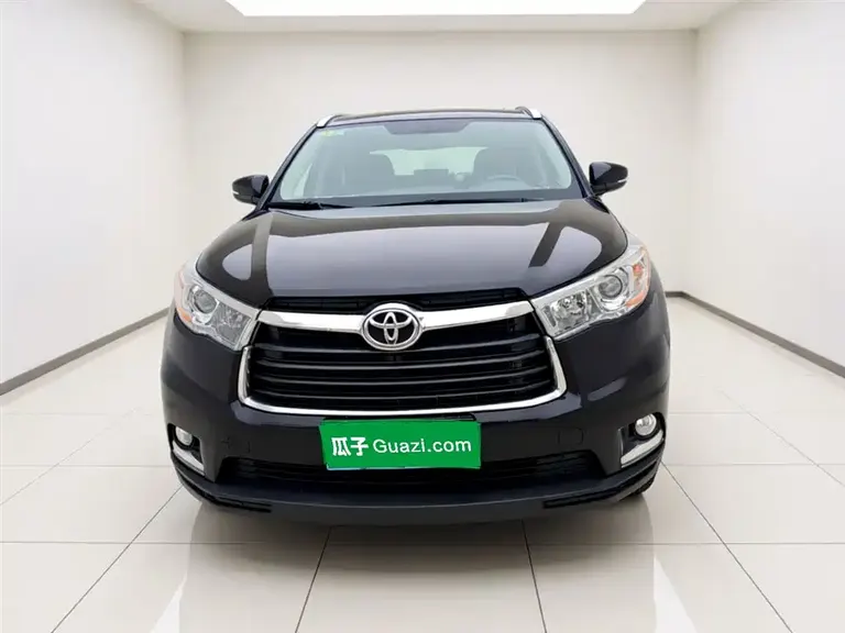 Toyota Highlander 2.0 T 4 WD Luxury 7-seat