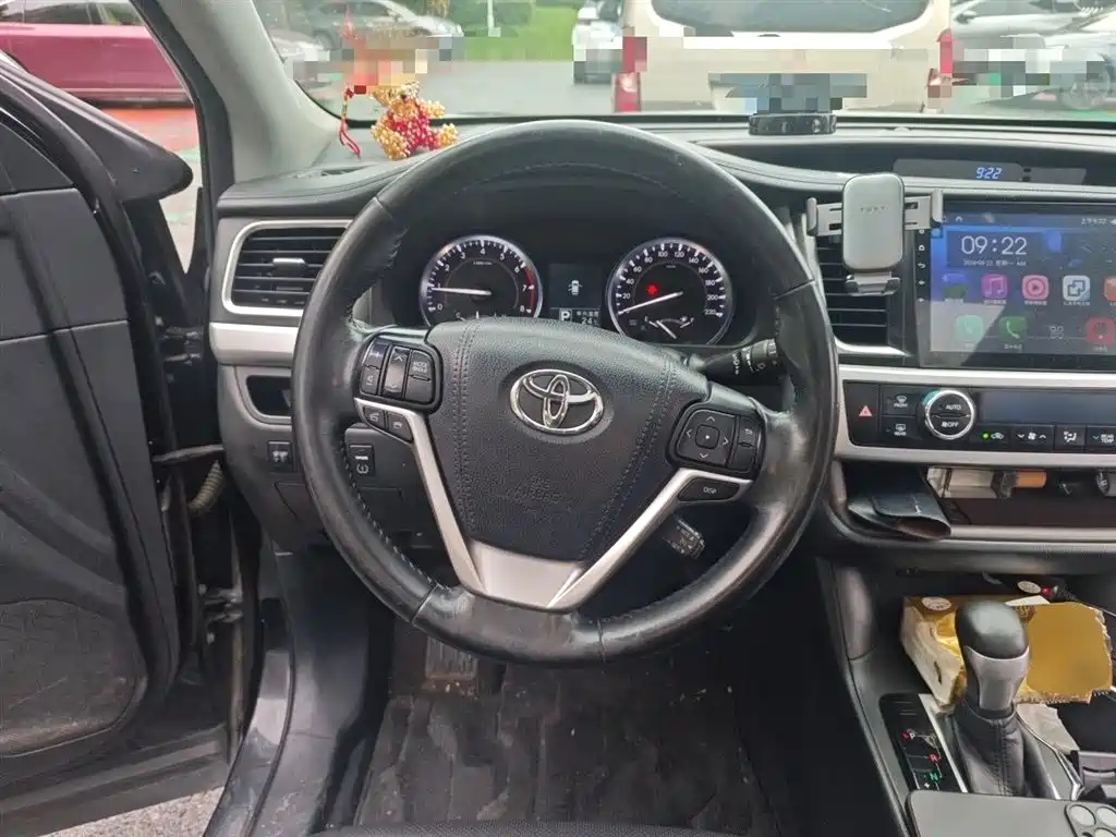 Highlander 2.0 T 4 WD Luxury 7-seat