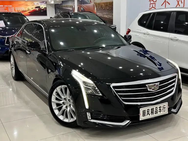 Cadillac CT6 28 T Leading