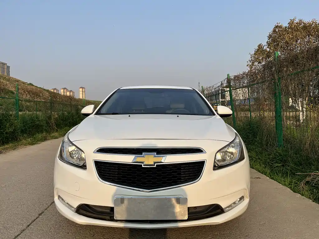 Cruze 1.5 L Classic SE AT