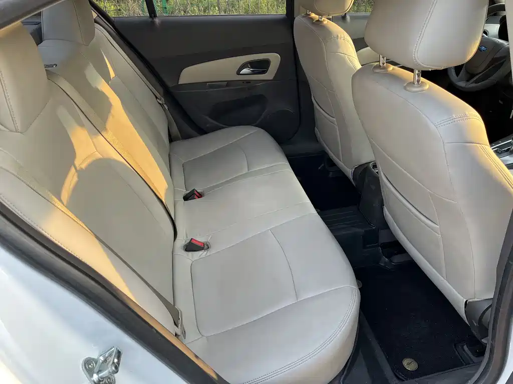 Cruze 1.5 L Classic SE AT