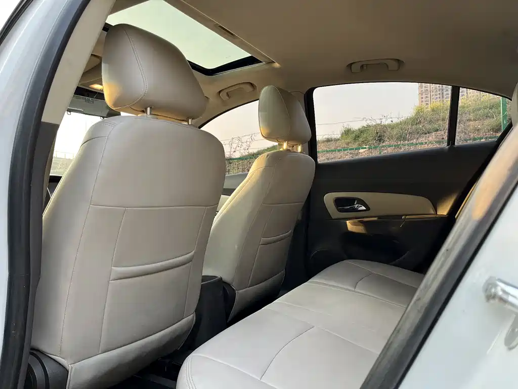 Cruze 1.5 L Classic SE AT