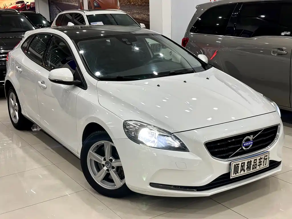 Volvo V40 T3 Smart Ease