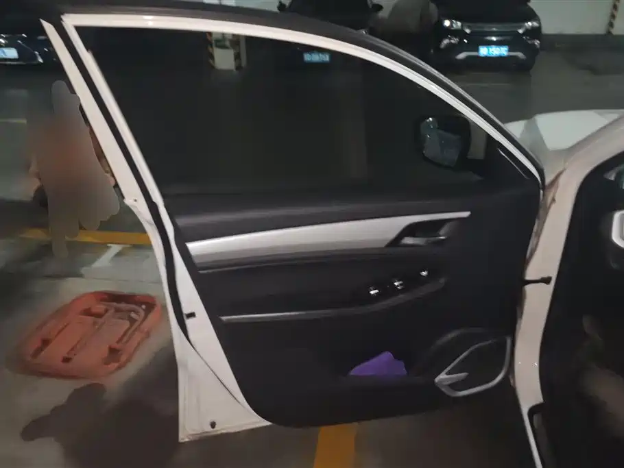 Vision X6 1.4 T CVT Asian Games