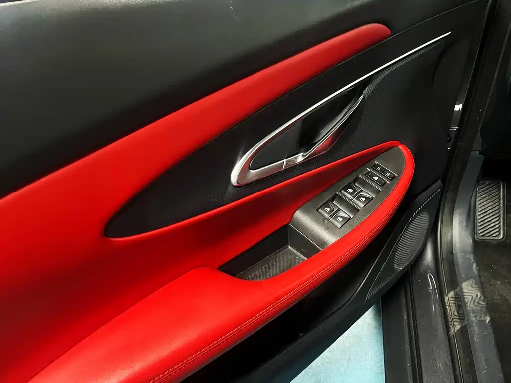 Changan UNI-T 1.5 T Flagship