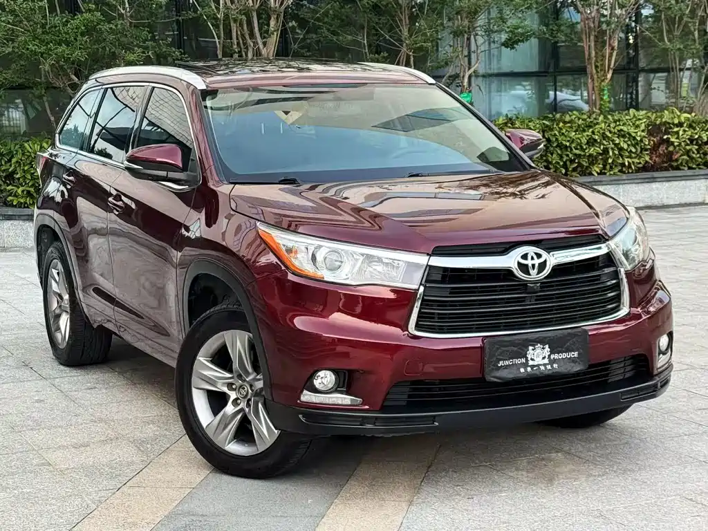 Highlander 2.0 T 4 WD Luxury 7-seat