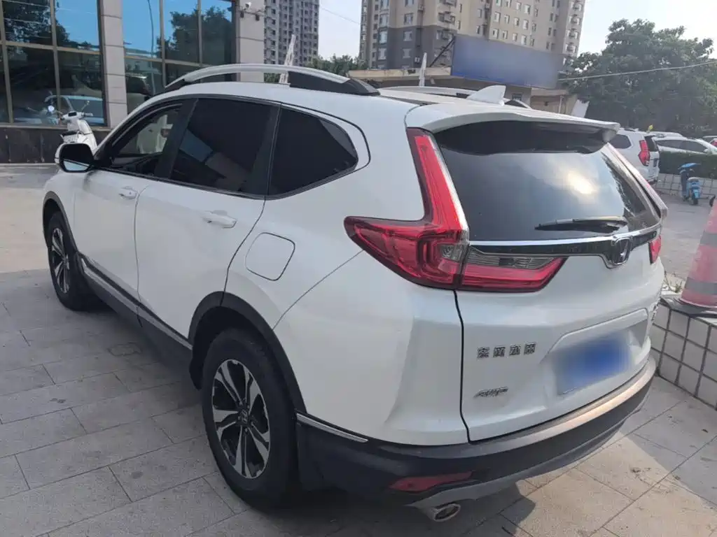 Honda CR-V 本田CR-V 2019款 240 TURBO CVT四驱豪华版 国VI