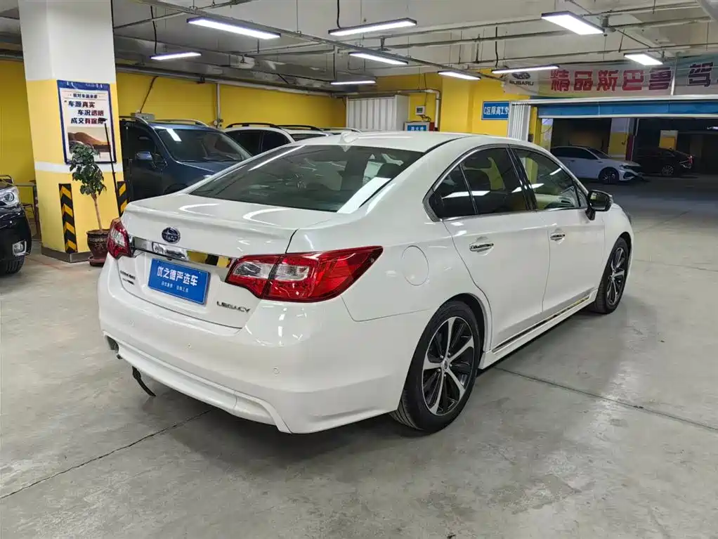 Legacy 2.5 i AWD Glory EyeSight