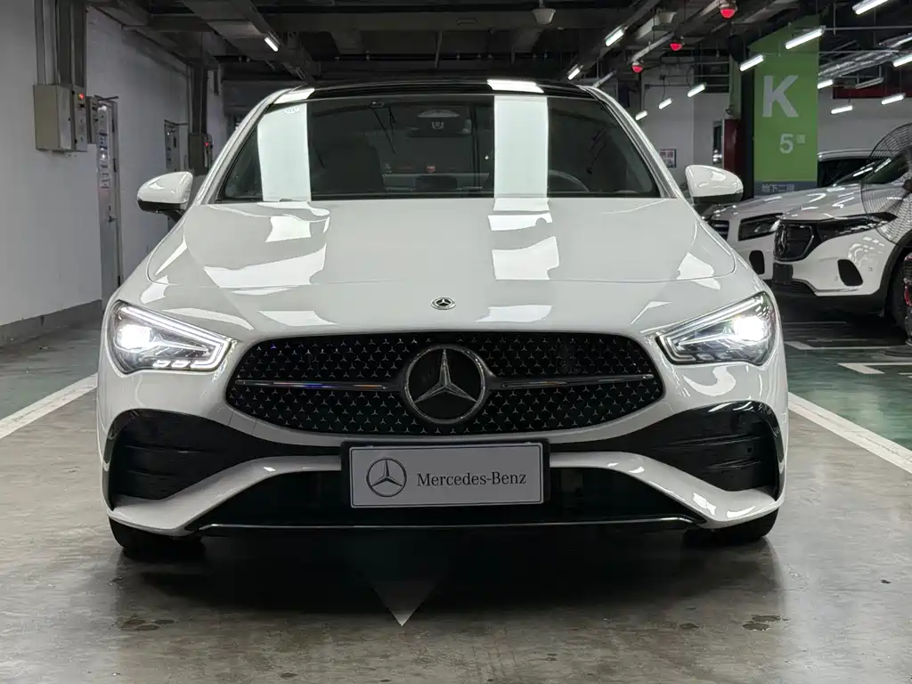 Mercedes-Benz CLA (Import) CLA 200