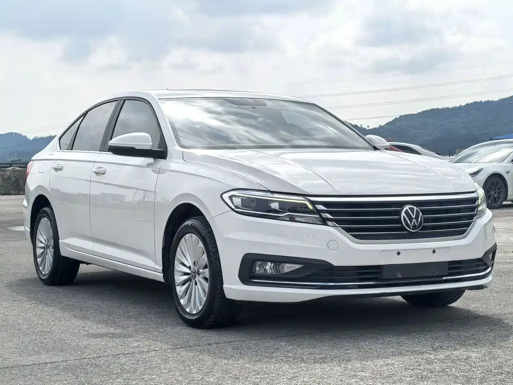 Lavida 280 TSI DSG Comfort